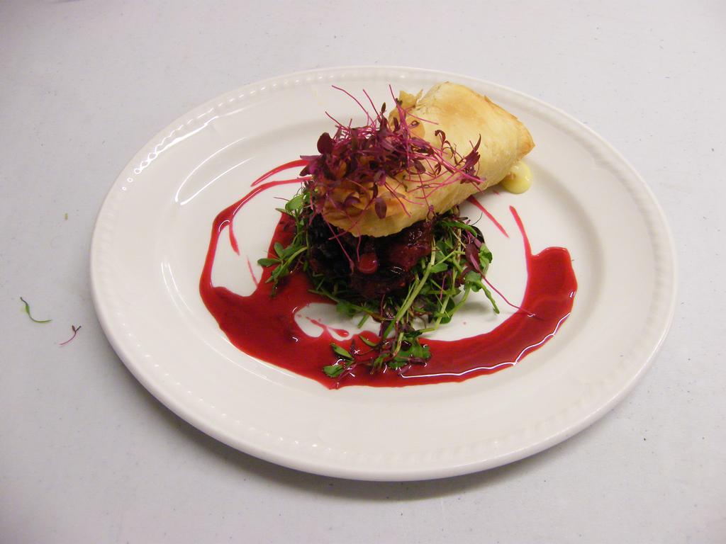 ホテル The Swan At Stoford Stapleford  エクステリア 写真